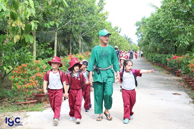 Trại hè IGC Bến Tre cho các em trải nghiệm văn hóa địa phương