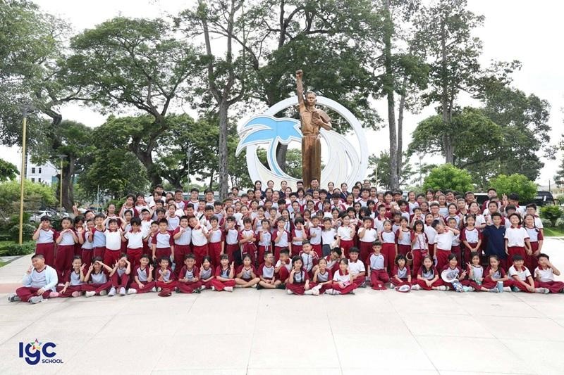 Trường tiểu học song ngữ Bến Tre tăng cường các hoạt động trải nghiệm thực tế